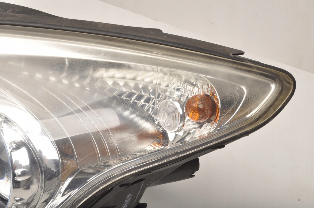 фото №7, Hyundai i30 i лампа ліва передня лівий перед