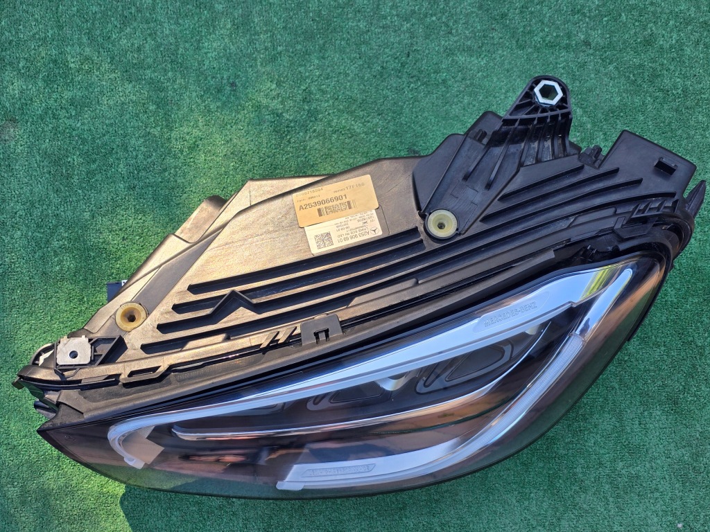 Mercedes glc w253 рестайлінг  full led фара передня Доставка