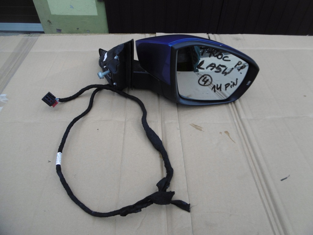 фото №1, Зеркало правое vw t-roc лак: la5w 13 pin europa