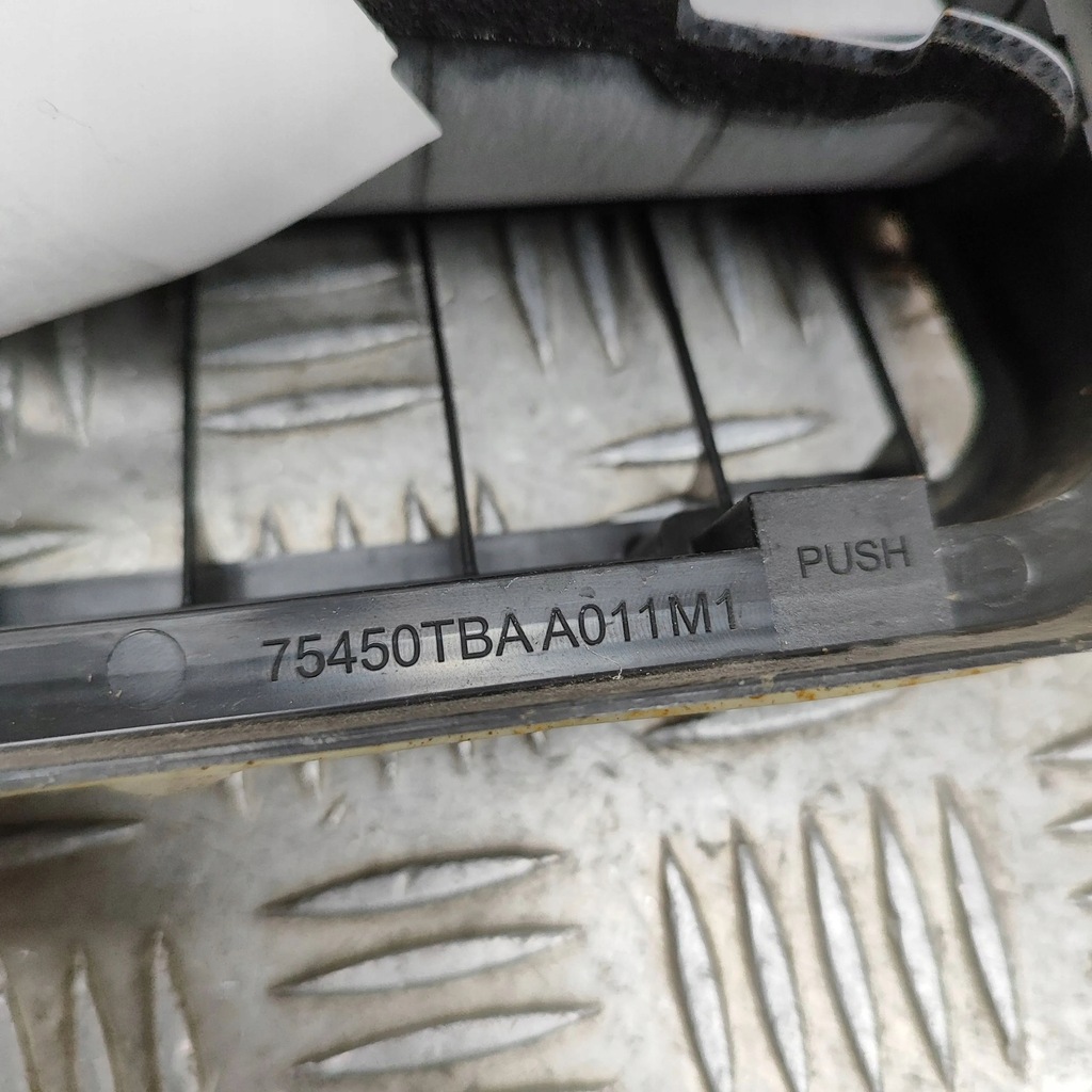 фото №6, Honda civic x 2018 решітка вентиляційна pod бампером заднім