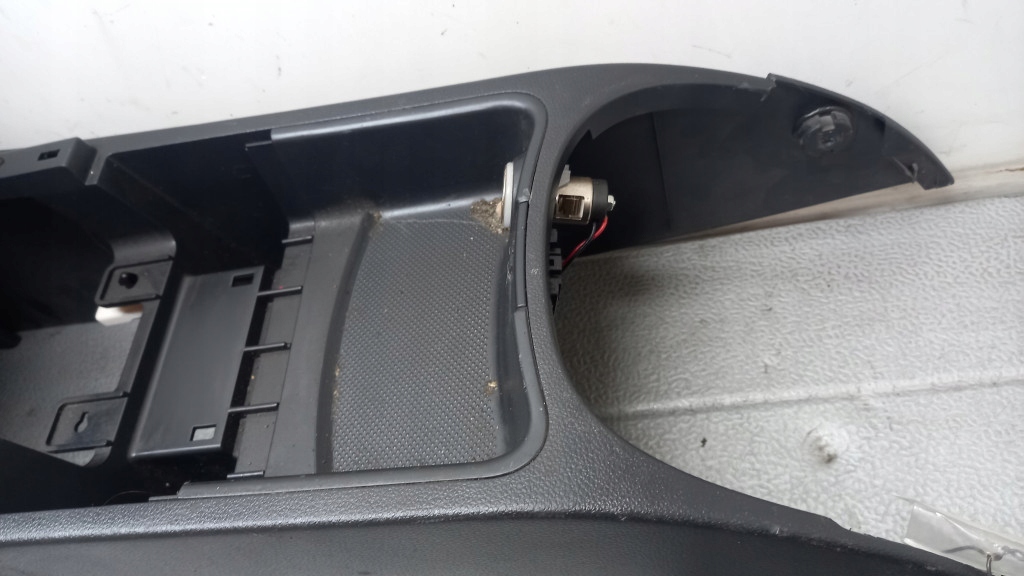 фото №7, Підлокітник kia carens