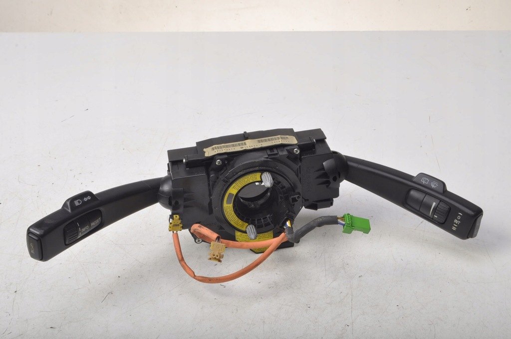 фото №1, Volvo v50 перемикач комбінований 31264574 стрічка