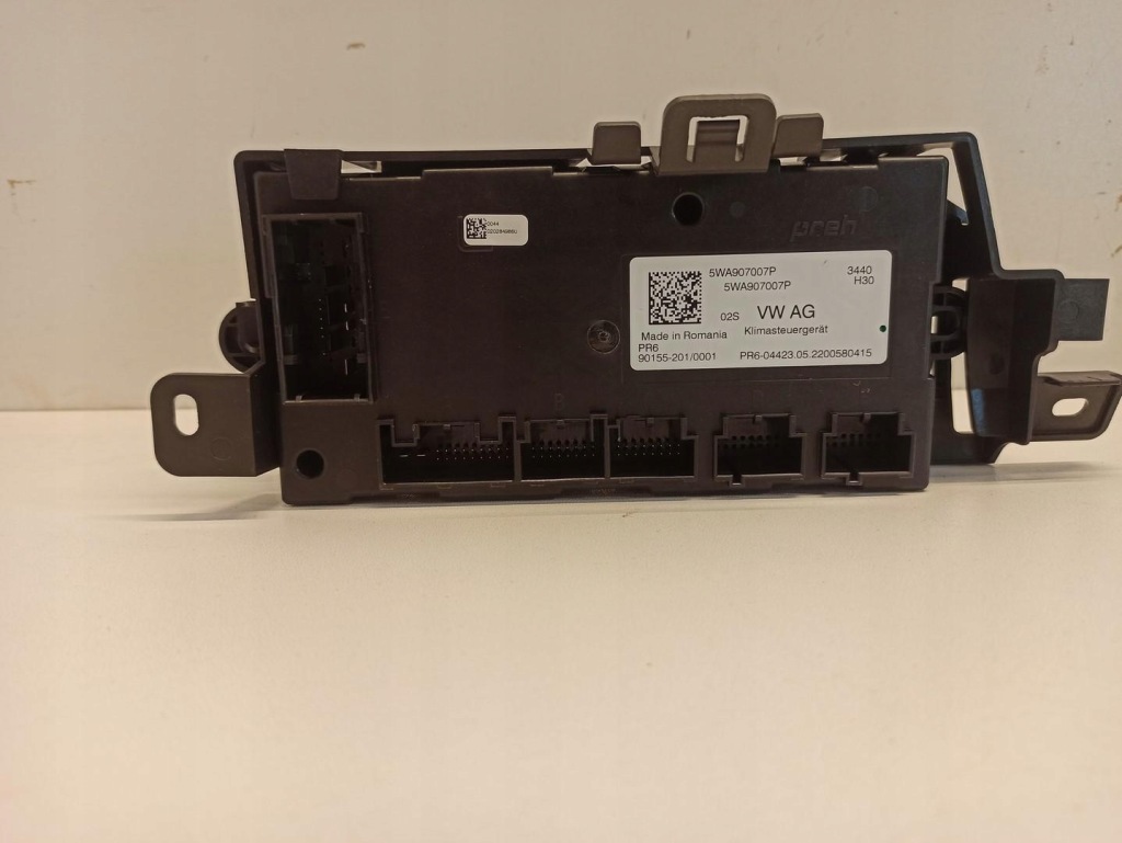 фото №1, Audi a3 8y модуль блок управления кондиционера 5wa907007p