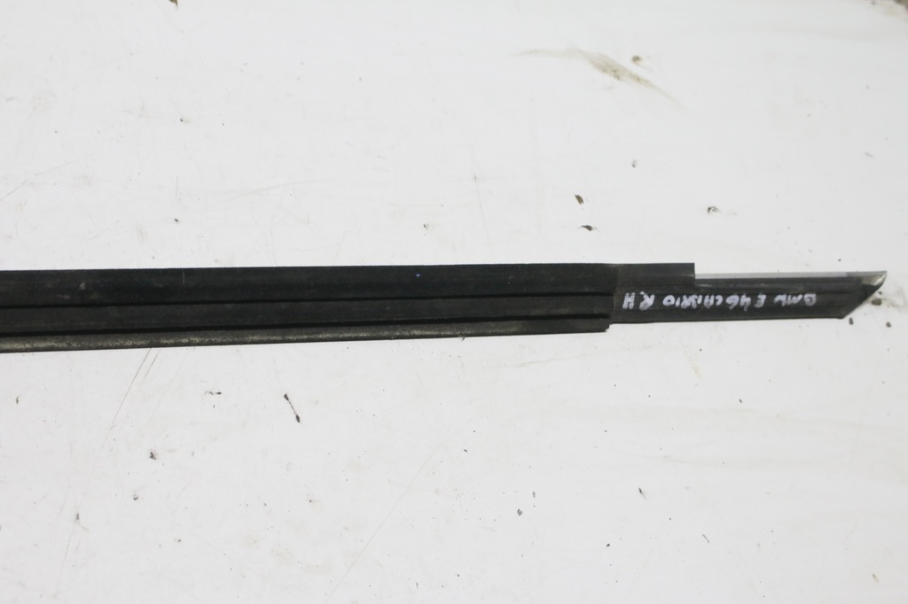 фото №7, Молдинг двері права audi a4 b7 cabrio