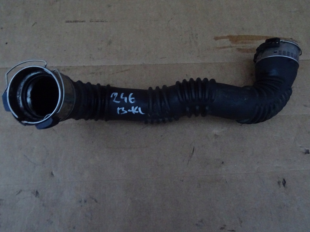 фото №1, Mercedes b-klasa w246 труба a2465200101