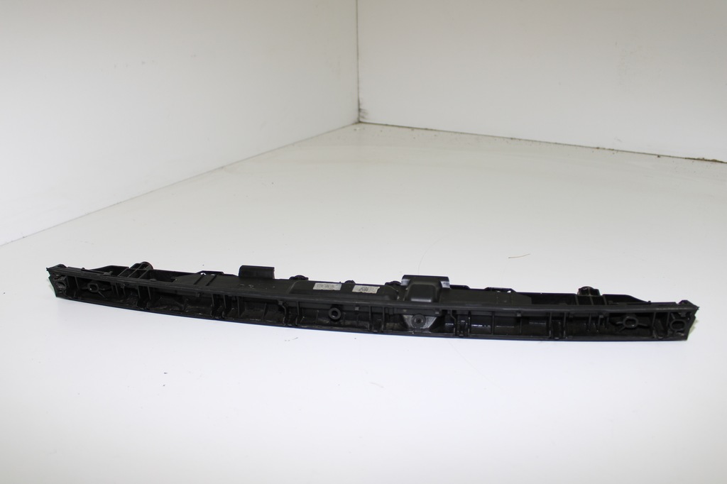 фото №7, Bmw g11 g12 молдинг крышки ручка фонари номерного знака регистрационный 7357105 17r