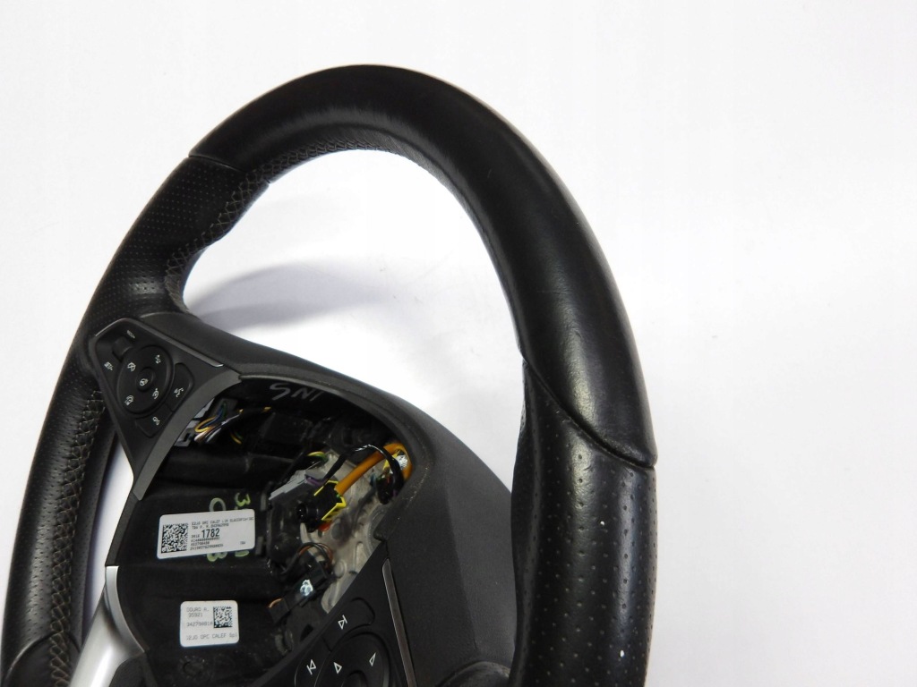 Opel insignia b 2 руль кожа с подогревом opc Цена