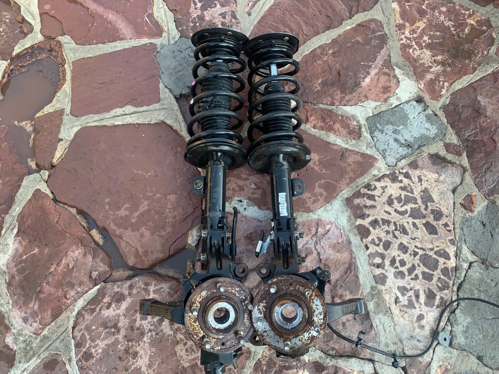 фото №1, Opel antara captiva поворотный кулак амортизатор левый