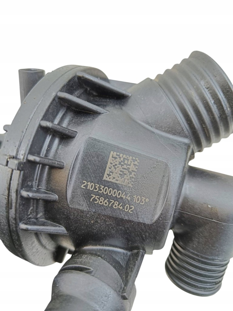 фото №8, Bmw x3 f25 2011 термостат / корпус термостата