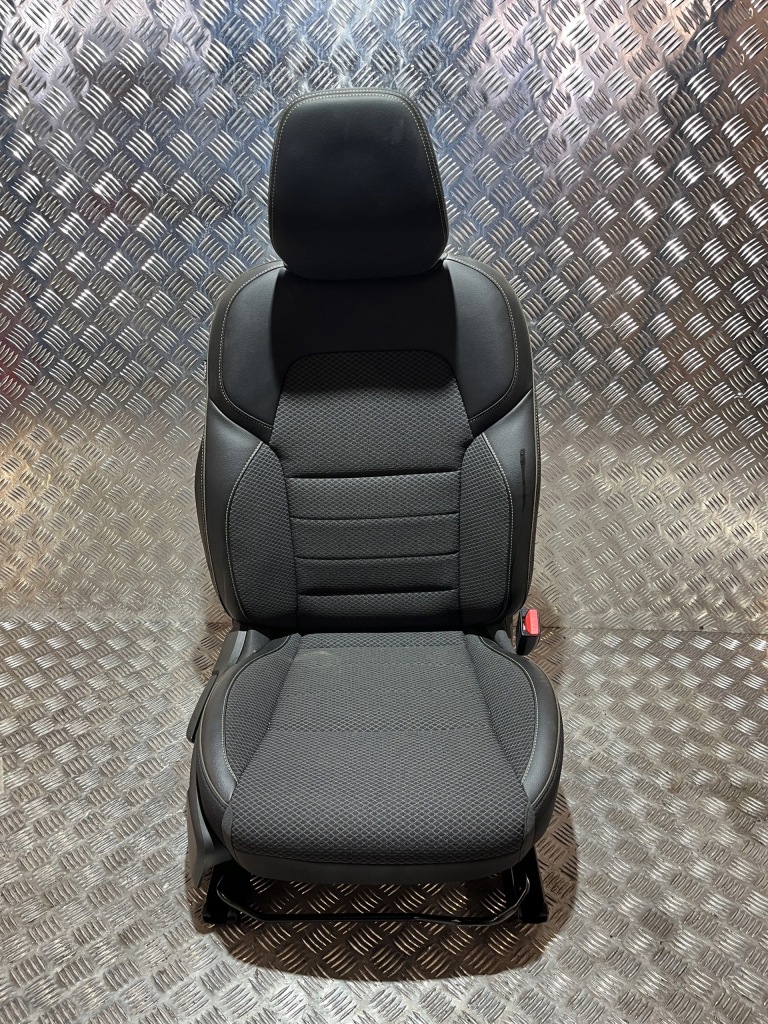 фото №1, Сиденье правый перед полукожа renault arkana lift 23-