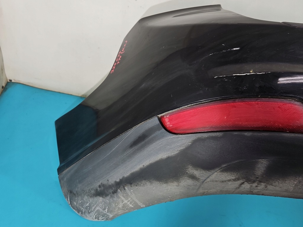 фото №9, Бампер задняя volvo v50 чёрный 019-00 kombi 07-12