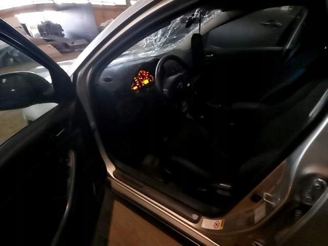 фото №8, Toyota avensis двигатель крышка отопителя 2008 2.2l 1138002051 113800-2051