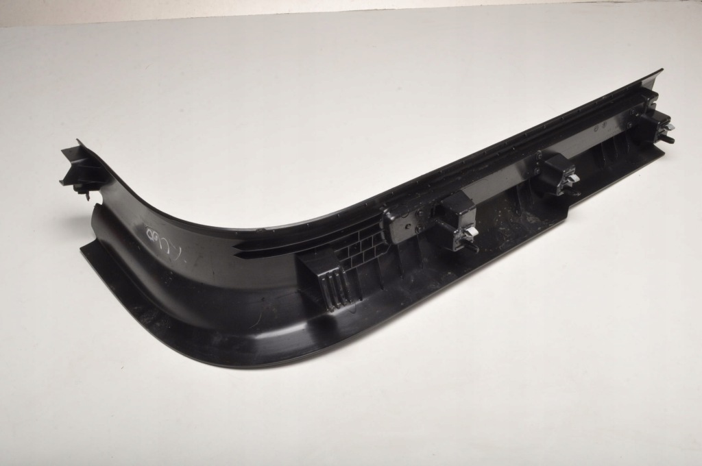 фото №5, Volvo xc60 ii накладка порог молдинг na порог левая 3144801