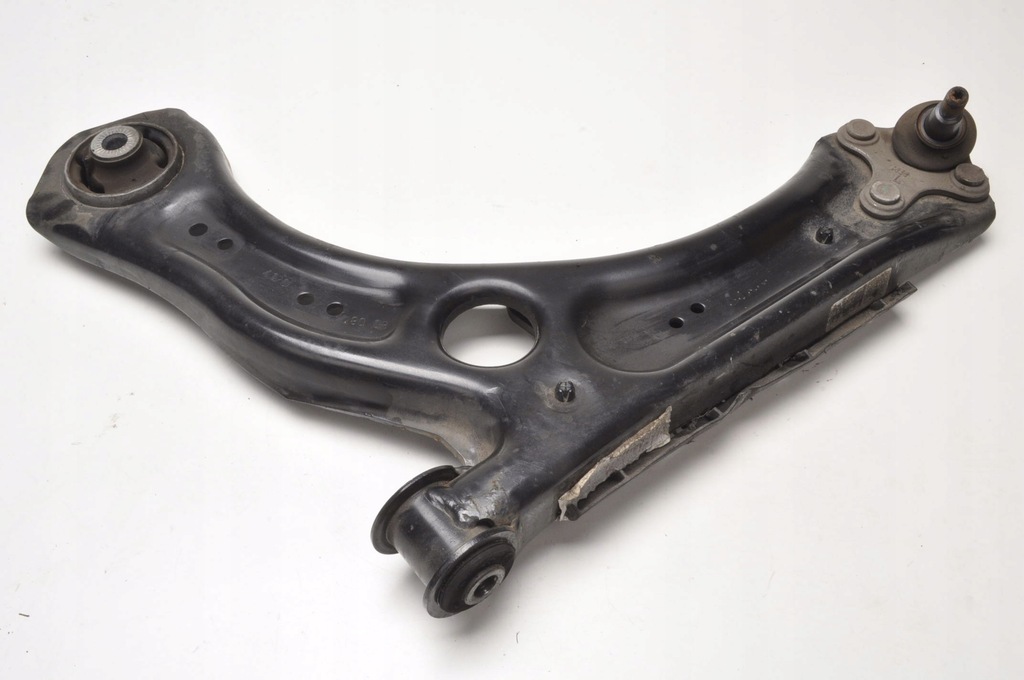 фото №5, Skoda scala рычаг левый перед левый передний 14 tkm