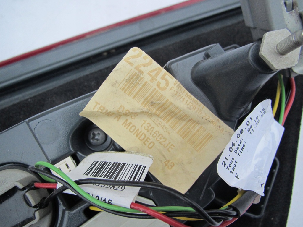 фото №13, Ford mondeo 5 v mk5 2015 - лампа правая левая l+r крышка багажника задняя лампы led оригинальный номер