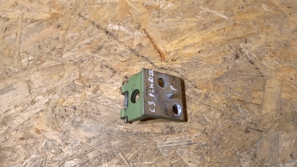 фото №2, Citroen c3 pluriel петля дверь правый