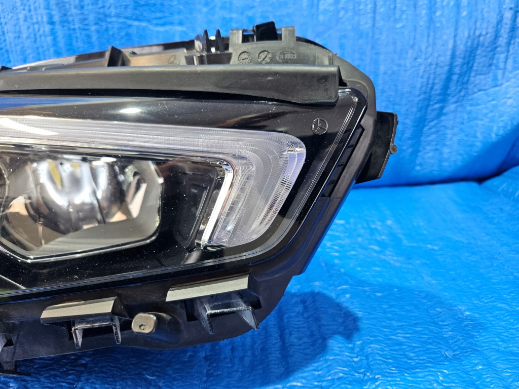 Mercedes cla a118 w118 full led фара правий перед фара performance Оригінал