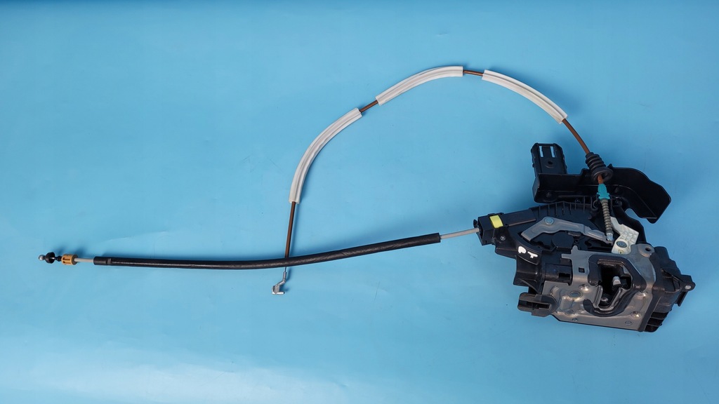 фото №9, Mercedes eqe w295 350+ 23r замок дверь правый задняя a0997306601