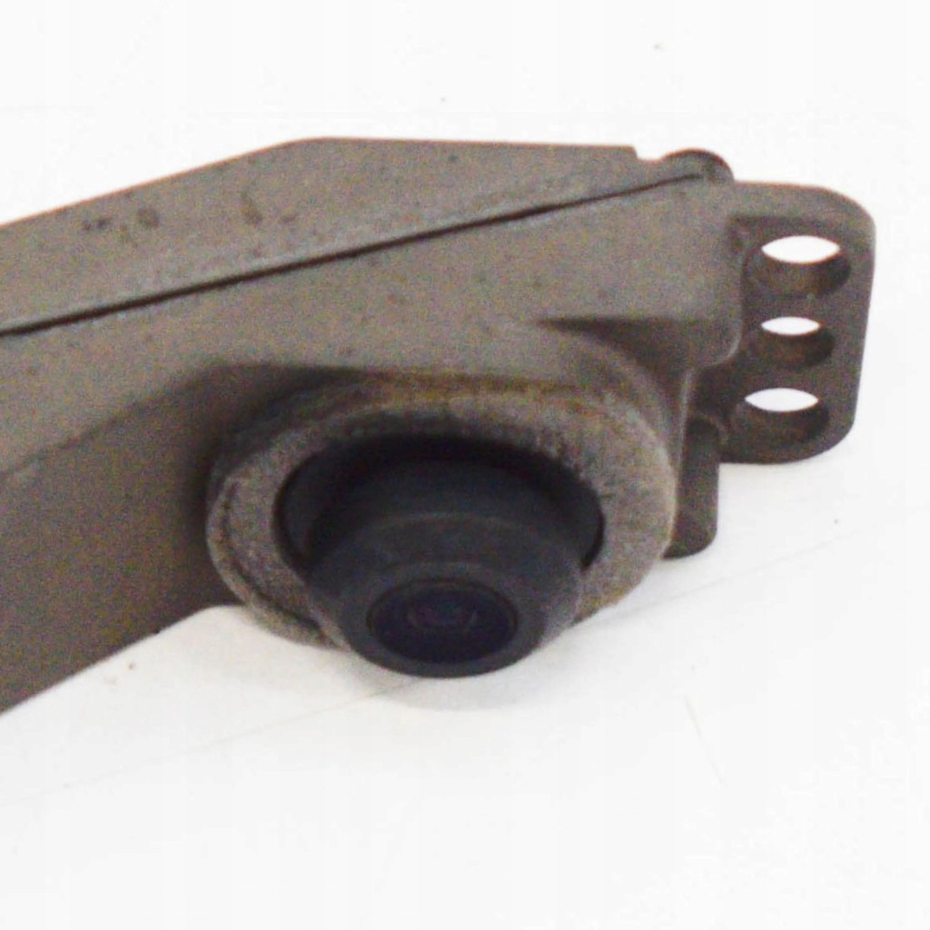 Tesla model x 2017 левая сторона камера на крыле боковой Недорого