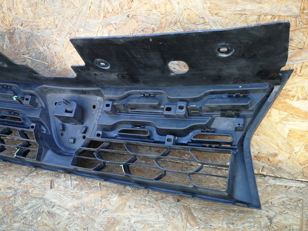 фото №9, Dacia duster lift 13- решётка радиатора решётка решётка радиатора бампера передний 623100838r