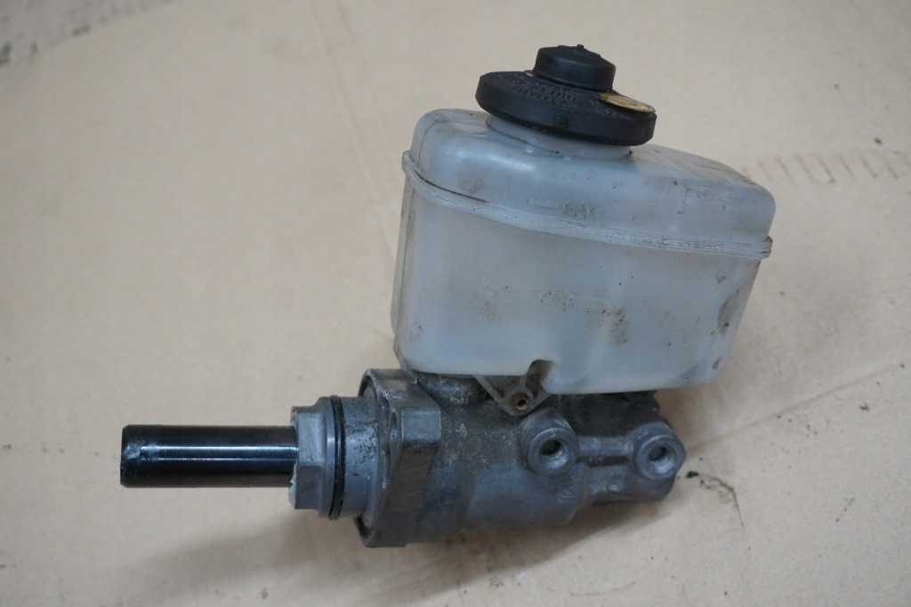 Land cruiser 120 насос тормозная 3,0 d4d с Разборки