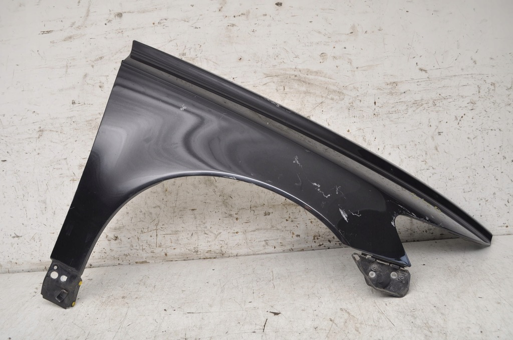 фото №1, Volvo s40 ii v50 крыло правый перед передний