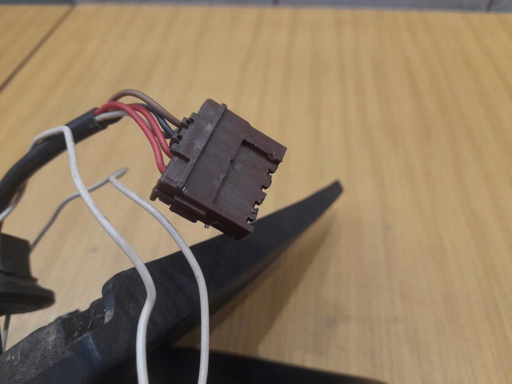 фото №7, Peugeot 605 дзеркало праве