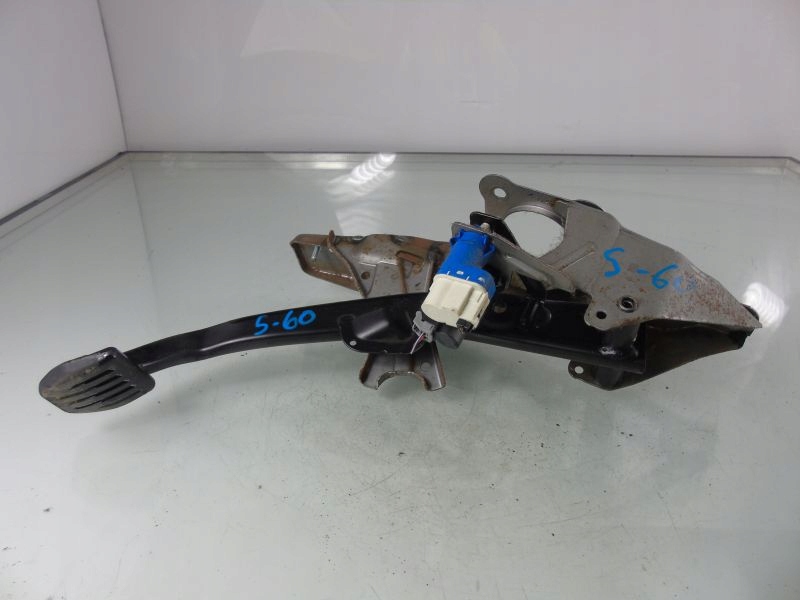 фото №1, Volvo s60 ii педаль гальма 31302348 v60