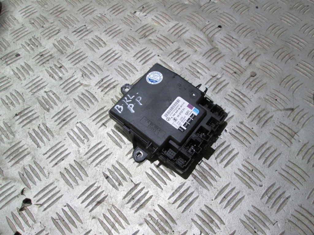 фото №1, Модуль двері правий перед mercedes w245 1698204626
