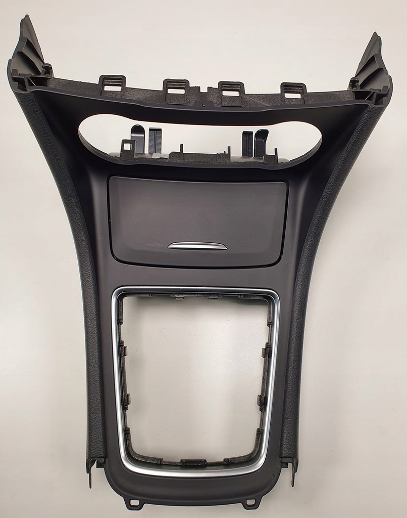 фото №1, Рамка захист dekor перемикання передач mercedes w176