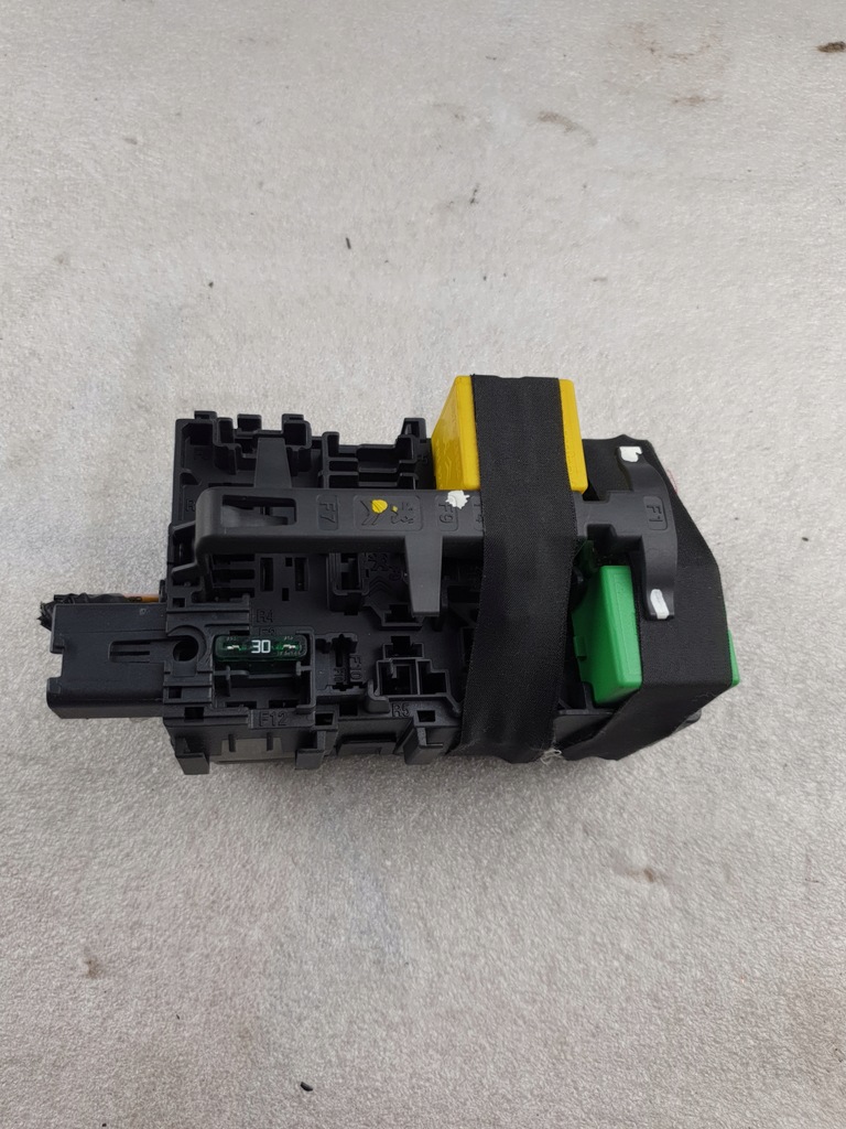 фото №6, Коробка предохранителей peugeot 2008 9666232680