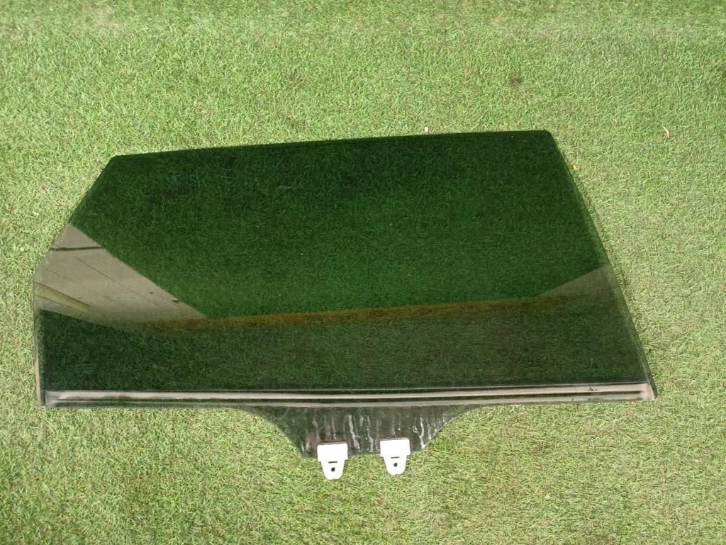 фото №1, Стекло дверь задняя правая сторона mazda cx-9 facelift 2009