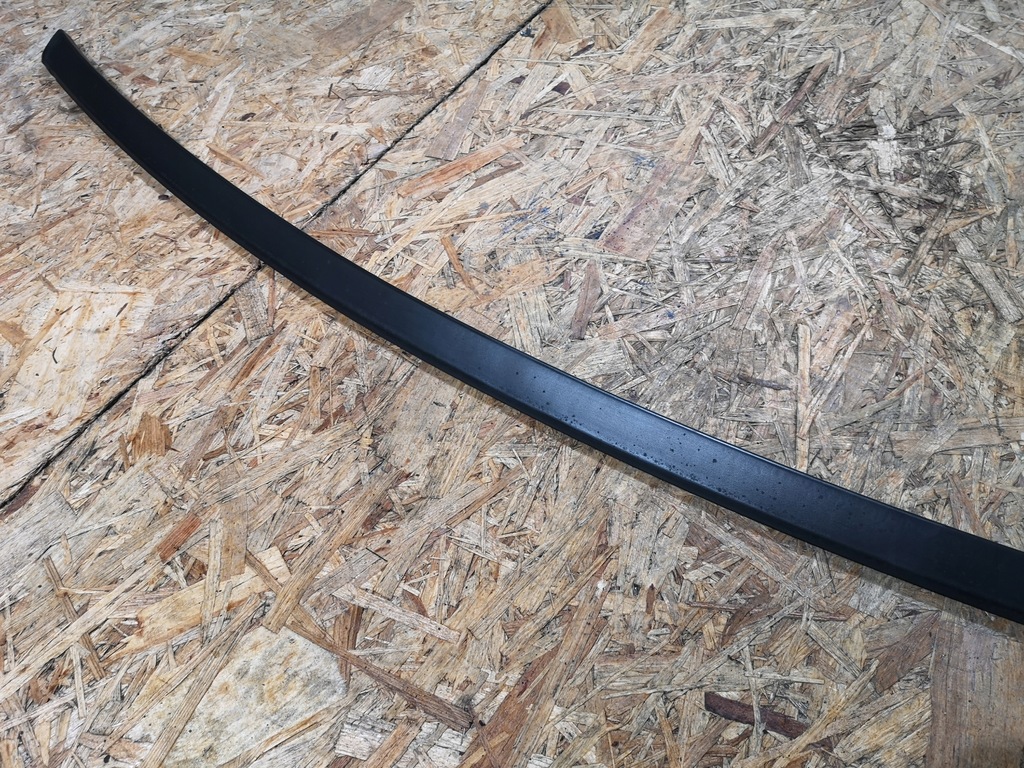 фото №5, Молдинг кузовна задня mustang cabrio 10-14