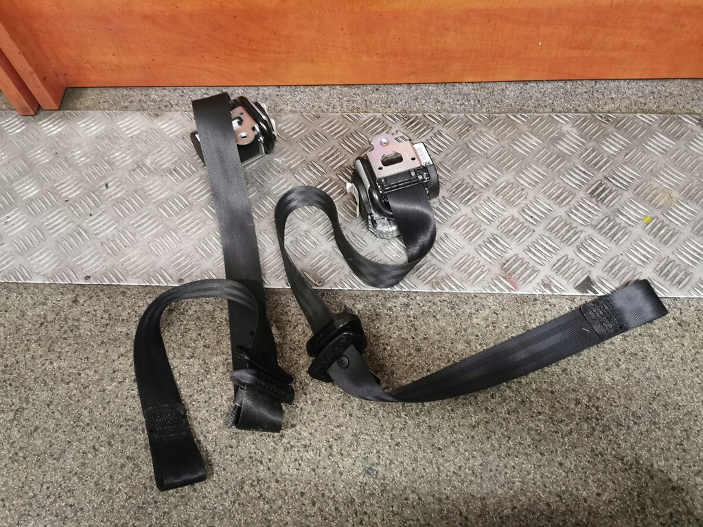 фото №1, Pas безпеки лівий i правий renault megane iii