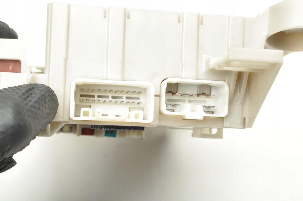 Lexus ls iii 4.3 lift коробка запобіжників 82730-50130 Недорого