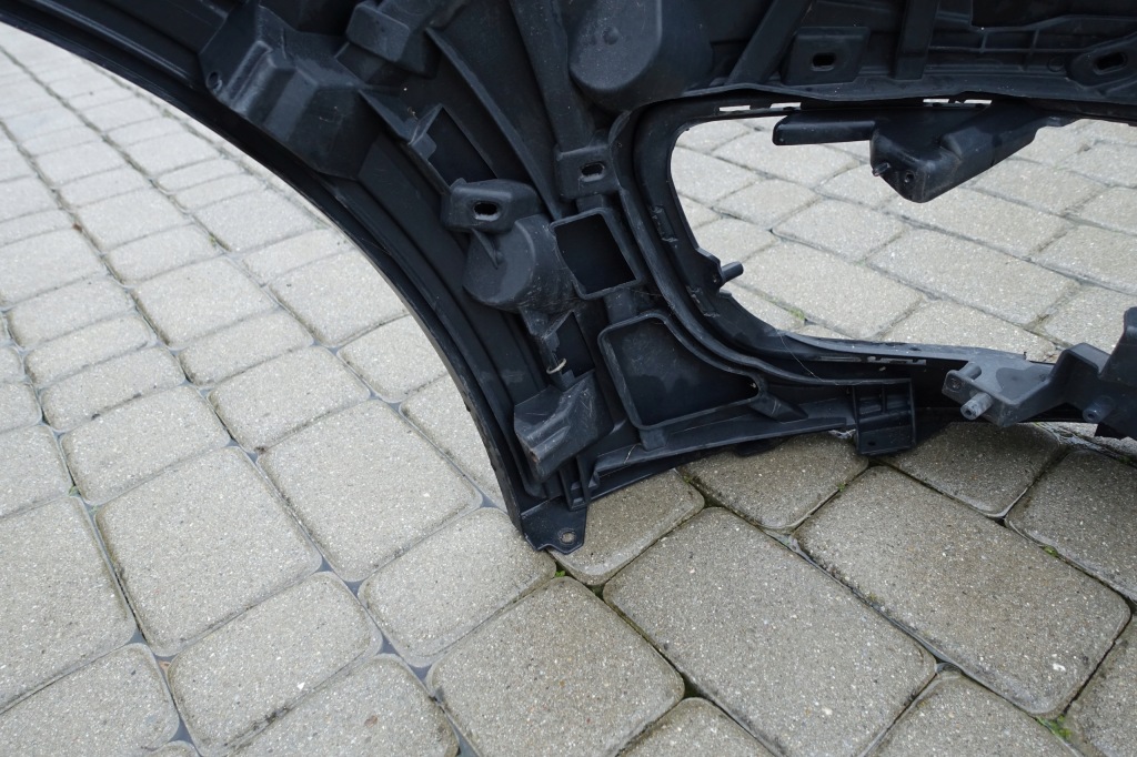 Купить Renault megane 3 рестайлинг  13-17 бампер передний оригинал