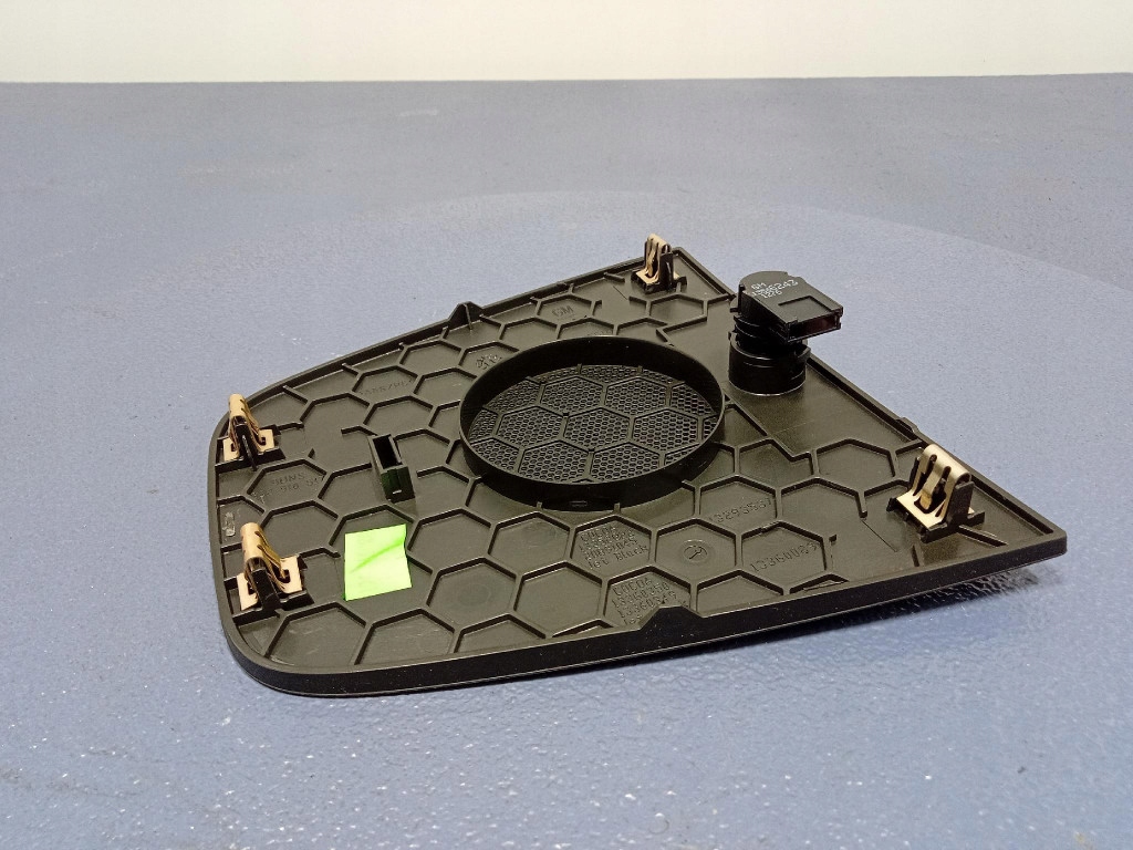 Opel zafira c iii рестайлинг  2016- защита динамика центрального 13293537 Недорого