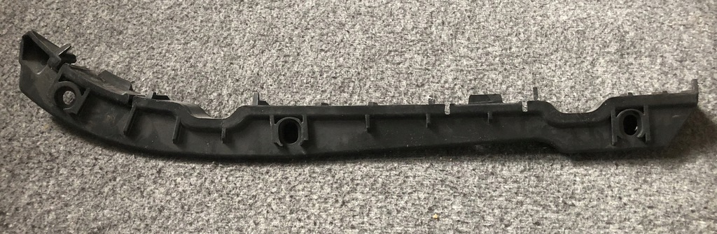 фото №1, Направляющая бампера задняя левый w251 r klasa a251 05-13