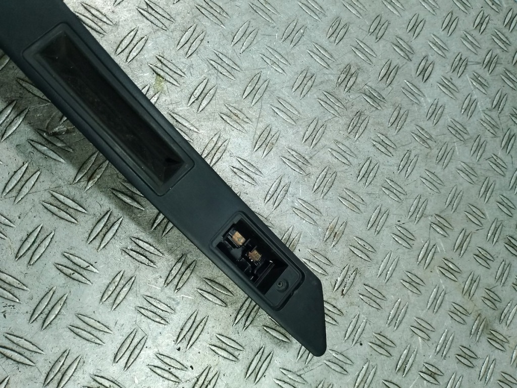 фото №6, Микровыключатель кнопка крышки audi q7 8p4827574