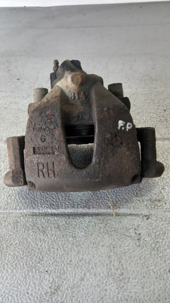 фото №1, Суппорт правый перед mazda 5 06r 2.0d