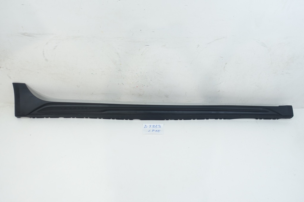 фото №1, Молдинг поріг права audi a4 b9 lift kombi allroad