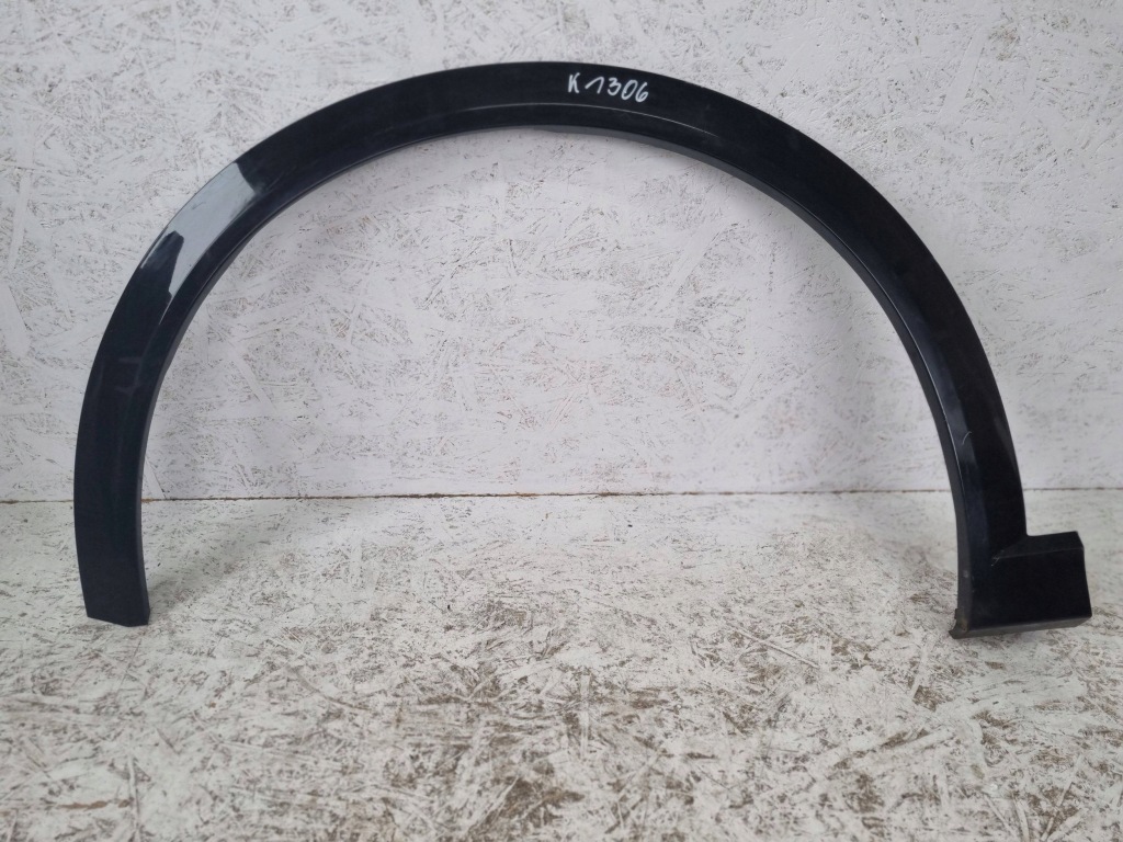 Купить Audi e-tron молдинг накладка крыла