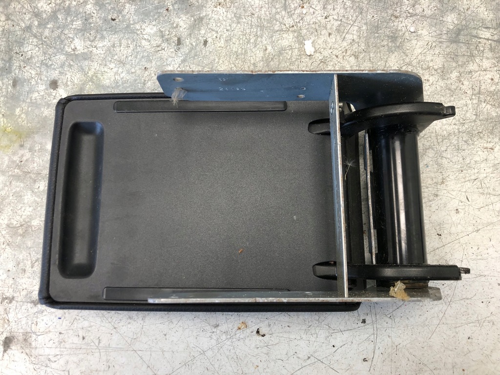 фото №5, Подлокотник кожа vw sharan 7n