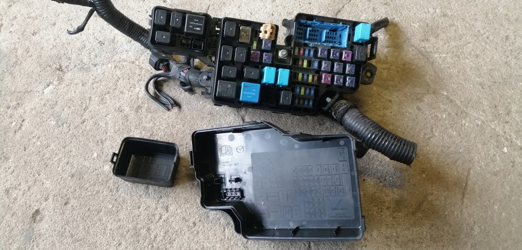 фото №1, Mazda 3 09-13 2.3 b корпус предохранителей