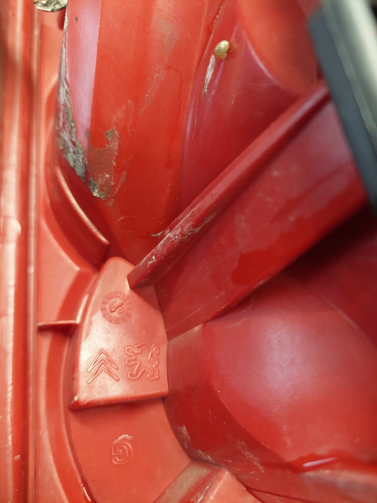 фото №5, Лампа ліва задня peugeot 307 sw