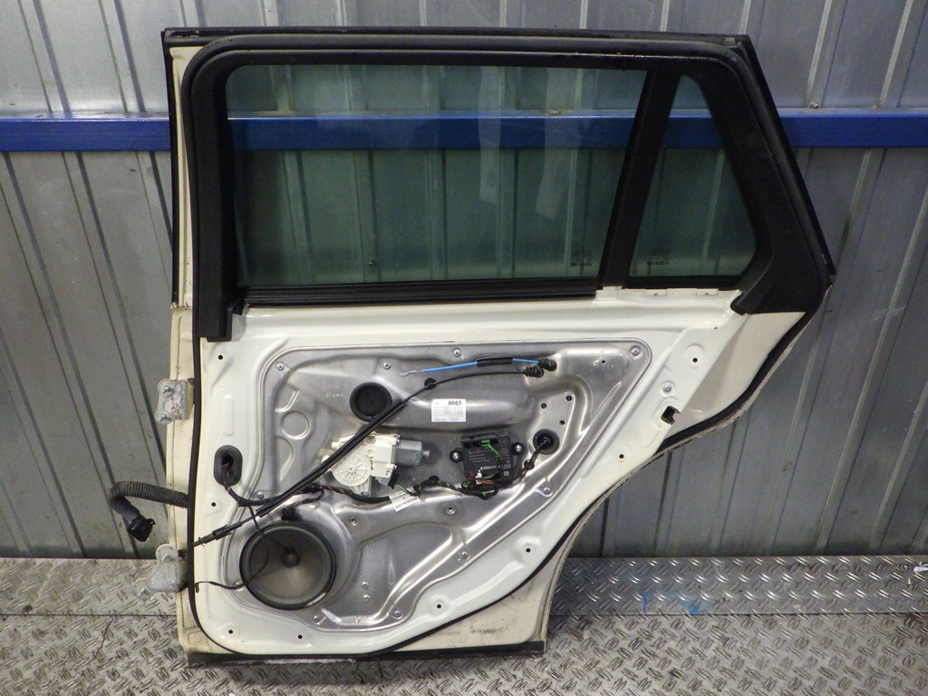 фото №6, Двері праве правий задня задні mercedes w212 kombi