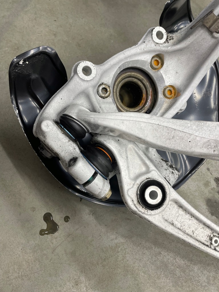 фото №10, Поворотний кулак комплектна a6 c7 лівий перед важіль важелі оригінал