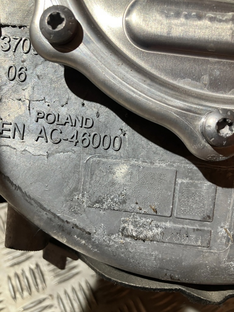 Двигателя электрический mini f56 cooper se lci Недорого