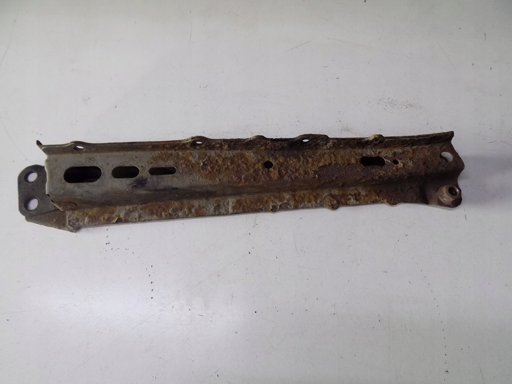 фото №6, Toyota auris i 06-09 кронштейн підсилювач правий перед