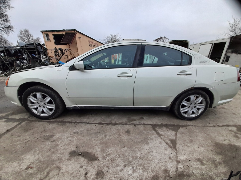 фото №15, Mitsubishi galant ix 9 крыло левый перед w69e